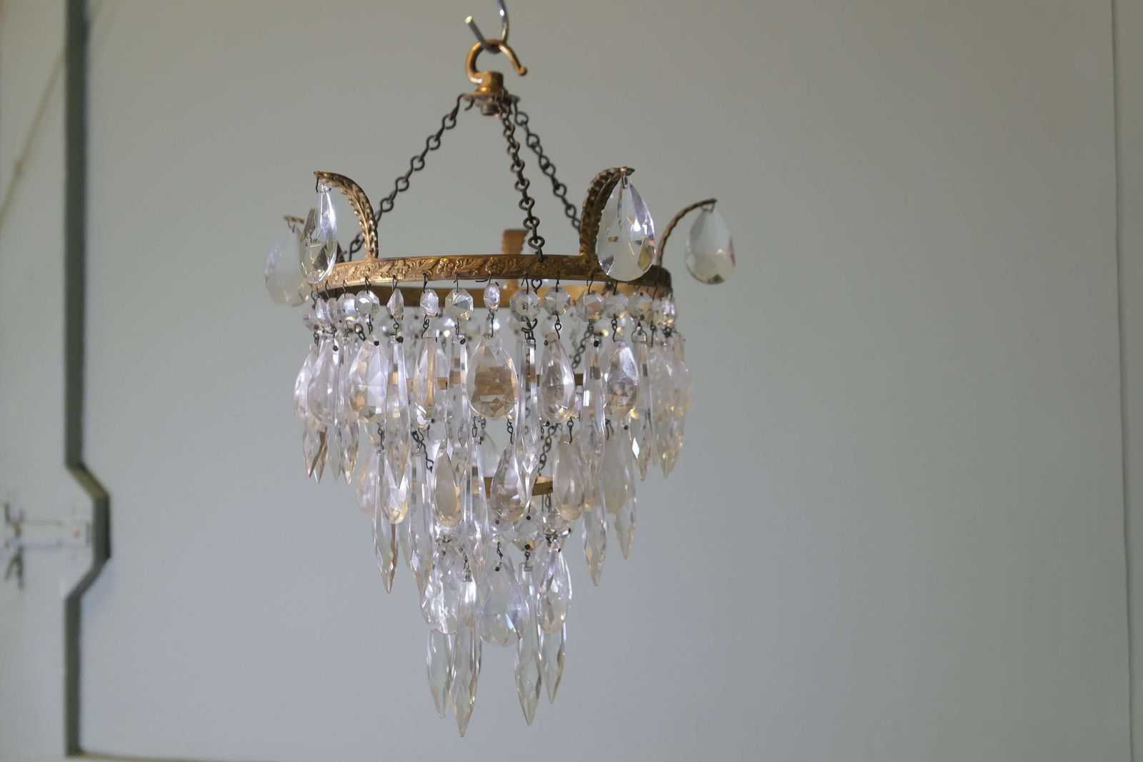A Delicate Waterfall 3 Tier Crystal Chandelier photo Lighting