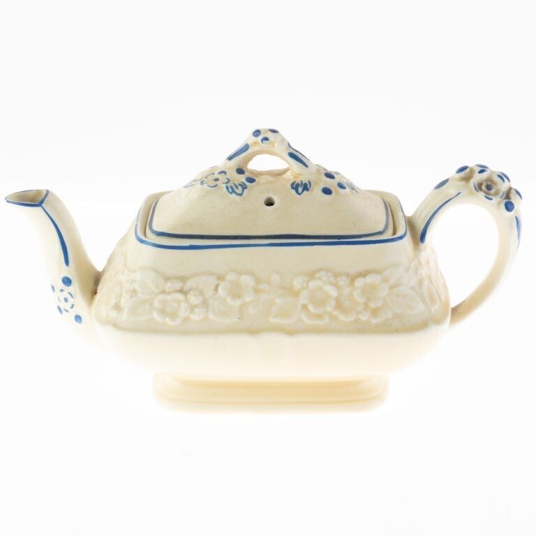 Antique Crown Ducal Gainsborough Porcelain Ceramic Teapot