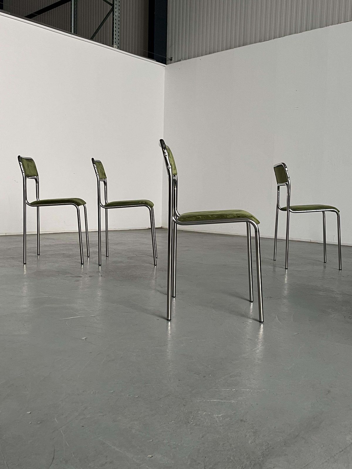 Set Of 6 Bauhaus Chrome Tubular Steel And Green Velvet Chairs / 80s Italian Modernist Stackable Dining Chairs photo 1099.0