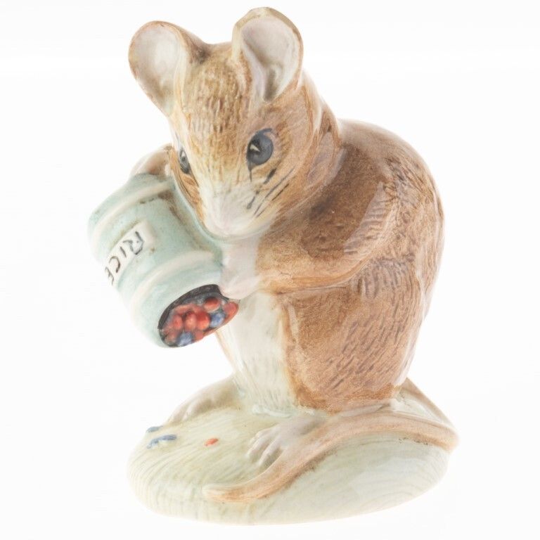 Beatrix Potter Peter Rabbit Royal Albert Porcelain Ceramic Pottery Figure
