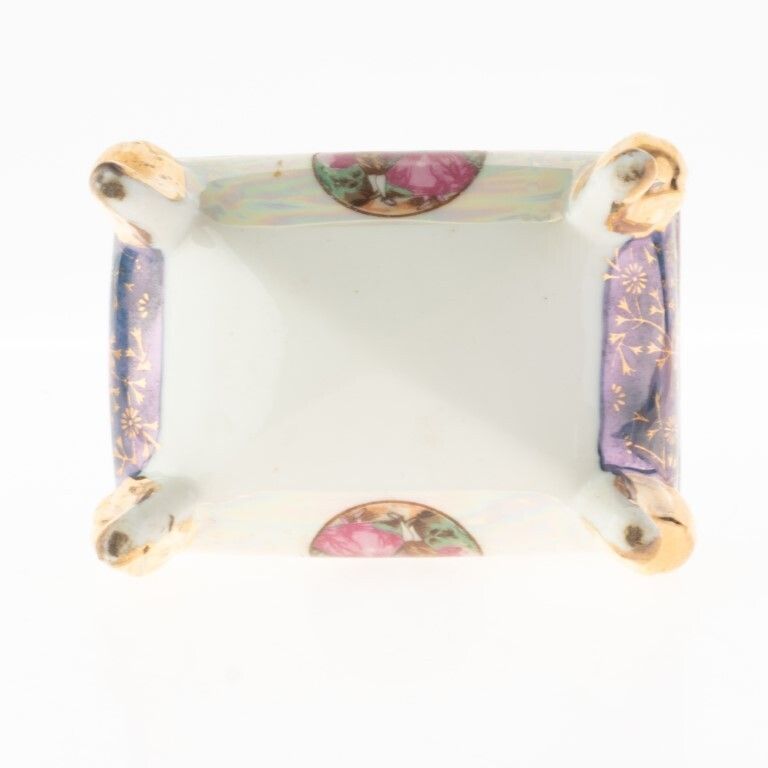 Gilt Lustreware Porcelain Austrian Jewellery Romantic Lidded Casket Box photo furniture
