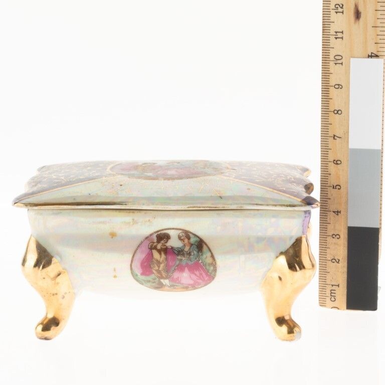 Gilt Lustreware Porcelain Austrian Jewellery Romantic Lidded Casket Box photo for sale