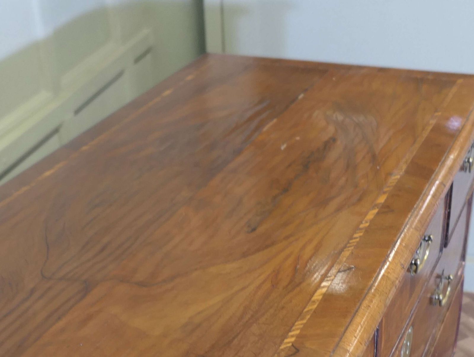 18th Century Inlaid Walnut And Satinwood Chest Of Drawers photo Furniture