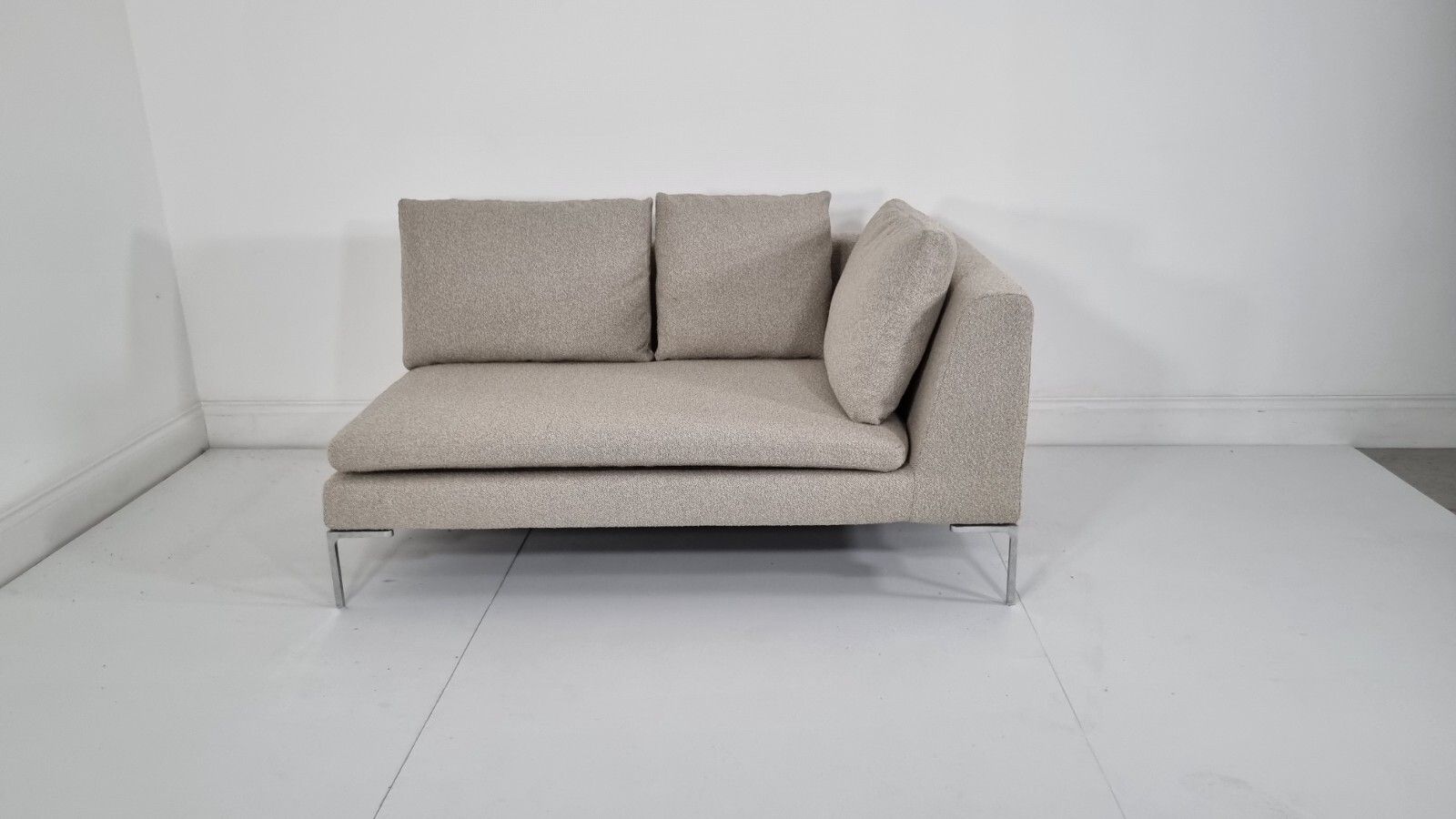Bb Italia Charles Day Bed In Luxurious Grey Boucle Fabric, Impeccable Condition photo 2268.0