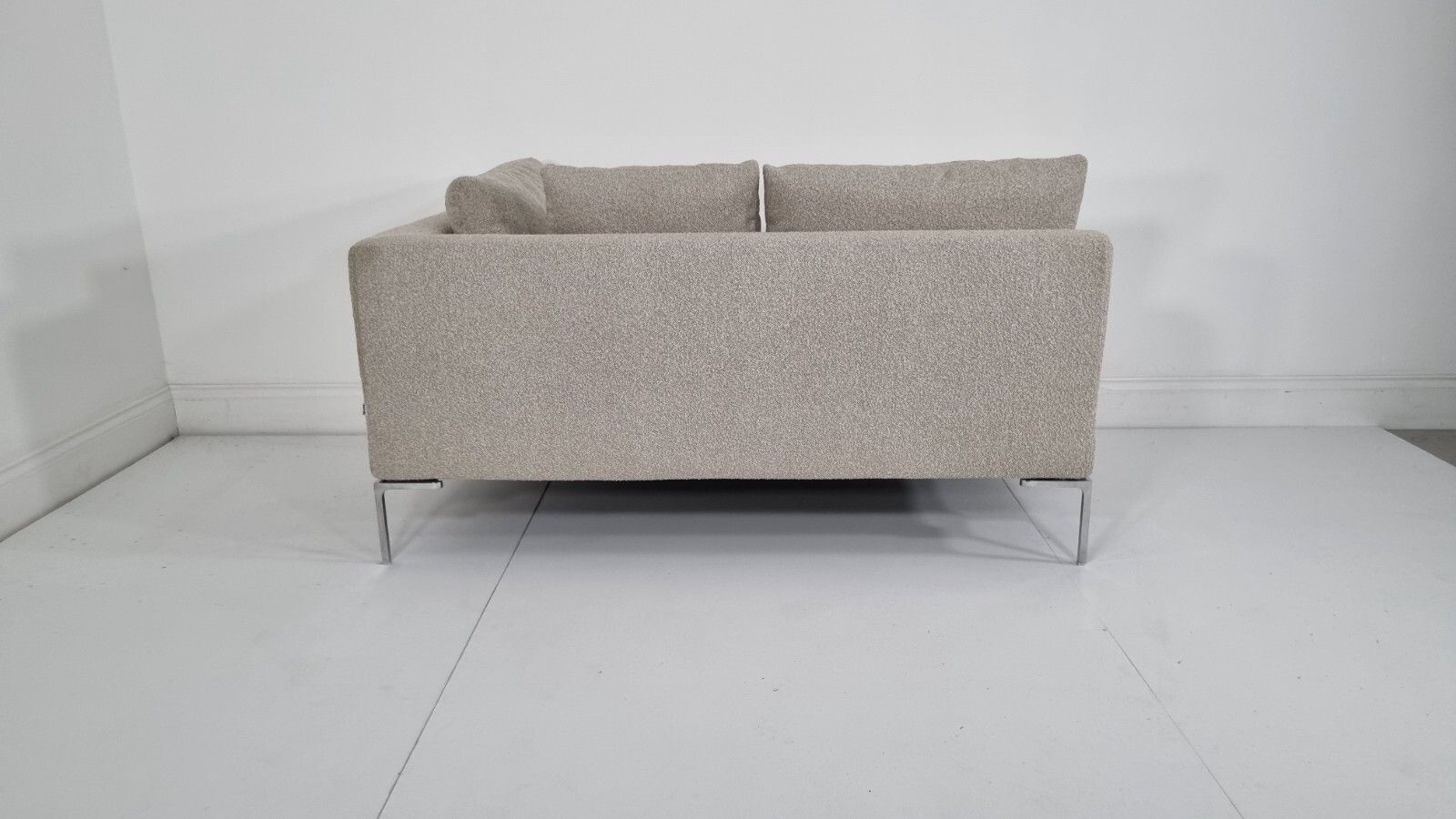 photo buy Bb Italia Charles Day Bed In Luxurious Grey Boucle Fabric, Impeccable Condition