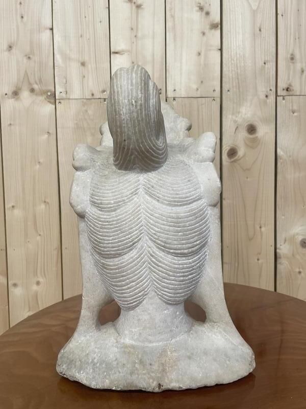 Tête De Bouddha Chinois Guanyin En Marbre photo vinterior
