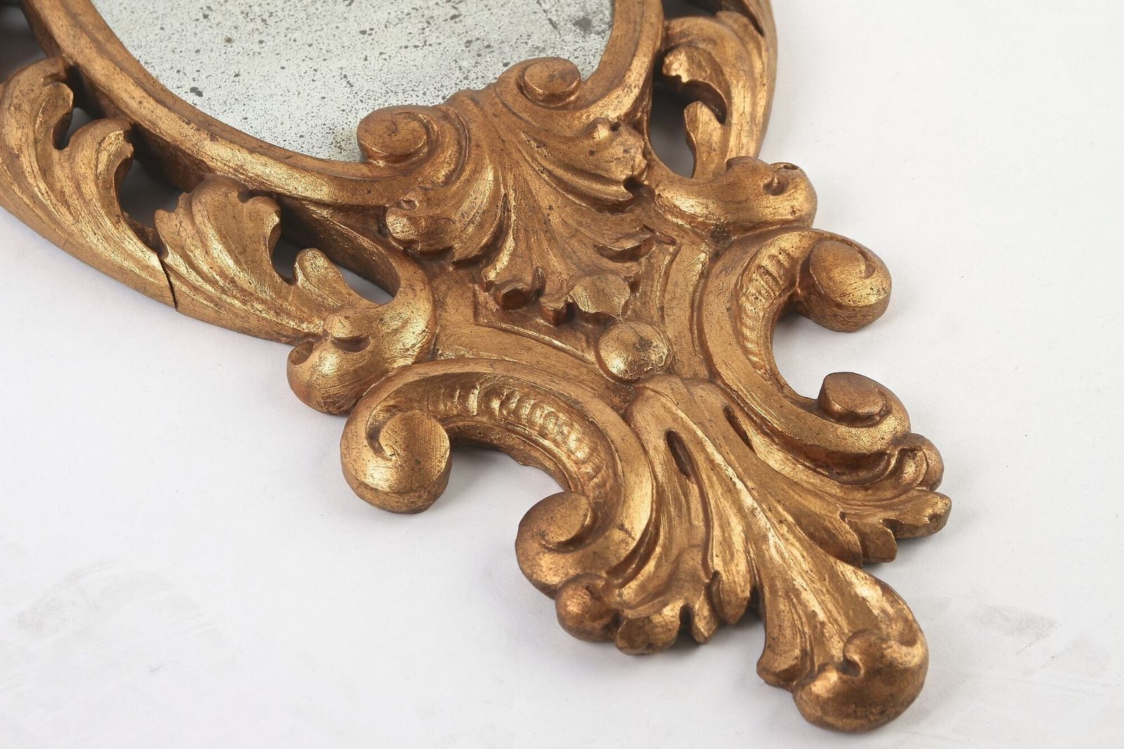photo buy Pair Of 19th Century Italian Gilt Wall Mirrors, Handcarved   It Ca. 1850
