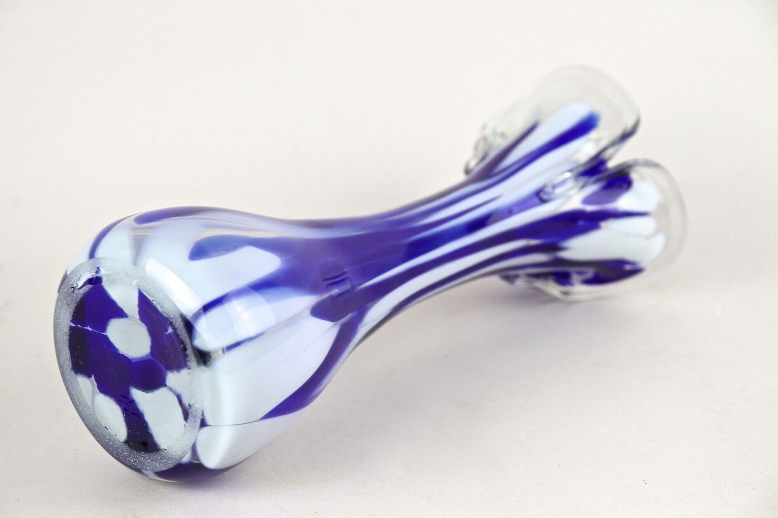 photo vinterior Mid Century Dark Blue/ White Murano Glass Vase, Italy Ca. 1970
