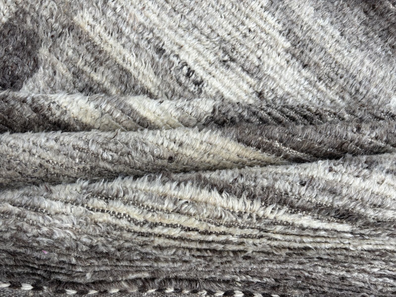 245x305 Cm Moroccan Berber Inspired Area Rug. Vintage Handknotted Carpet. 100% Natural Wool. 8x10 Ft photo for sale