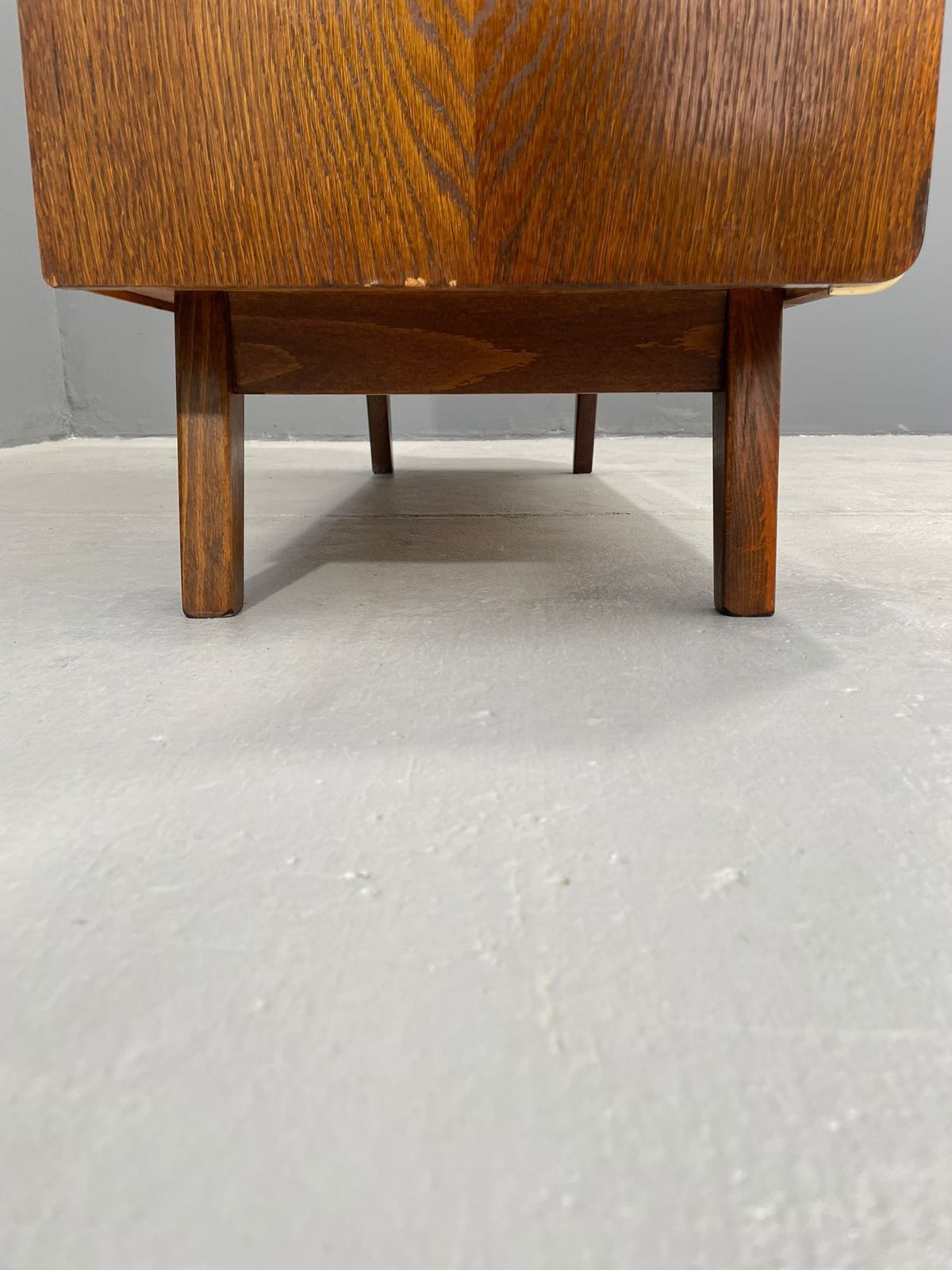 Jitona Dressoir U 372/386   Design By Bohumil Landsman & Hubert Nepožitek Jaren 1960 photo vintage