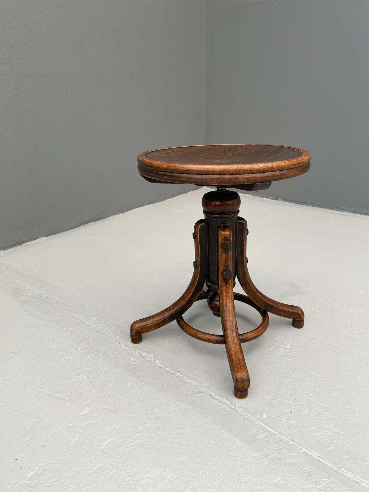 Thonet Bentwood Piano Stool, Austro Hungarian Empire, Early 20th Century photo furniture