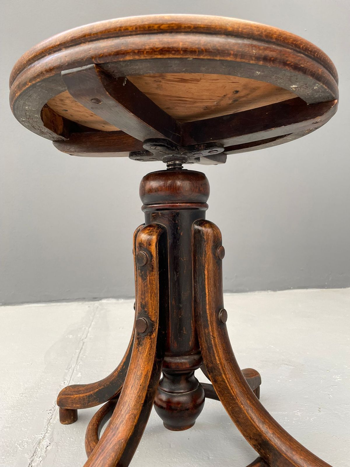 photo furniture Thonet Bentwood Piano Stool, Austro Hungarian Empire, Early 20th Century