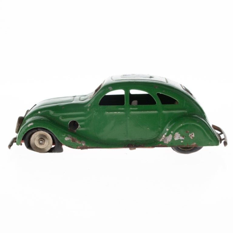 Antique 1930’s Pre War Green Triang Minic 9m Steamline Saloon Tinplate Litho Clockwork Toy Car Model photo Home Decor
