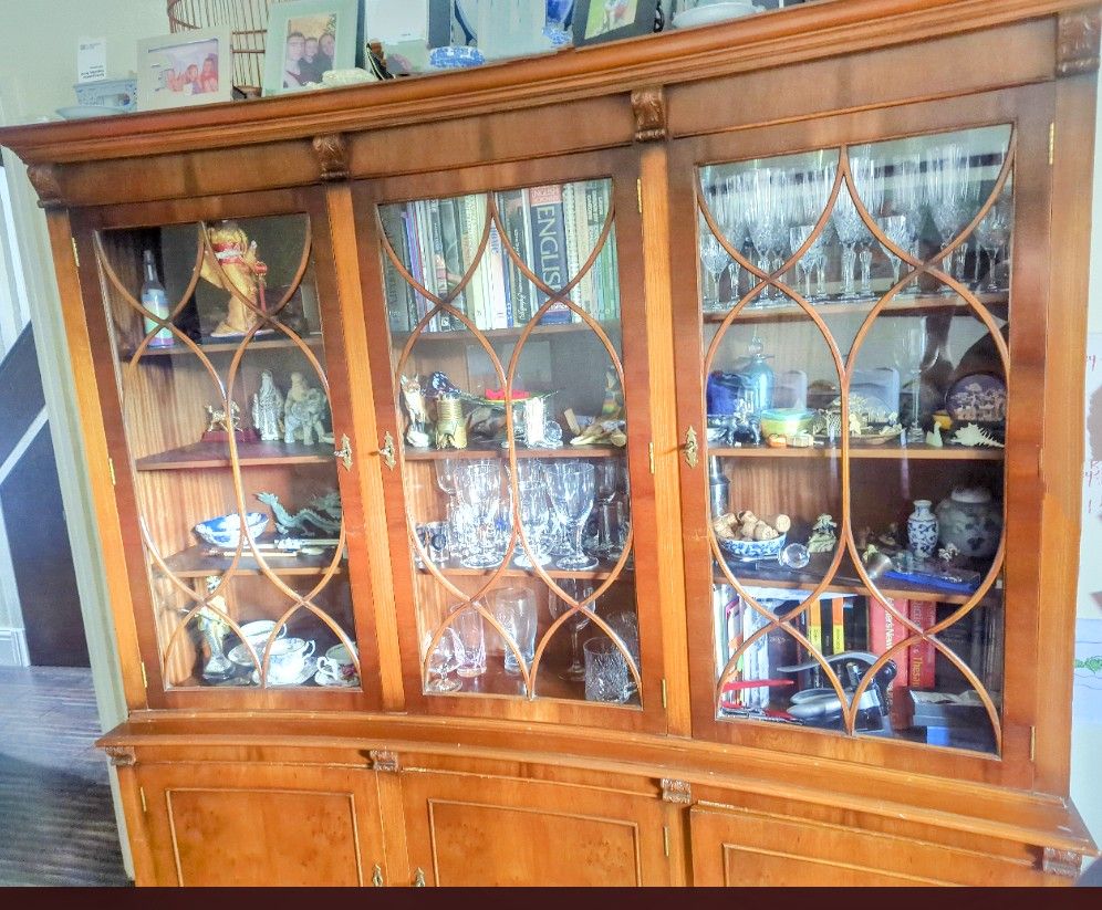 Bevan And Funnell Yew Breakfront Cabinet 1980's Reprodux 1980's photo for sale