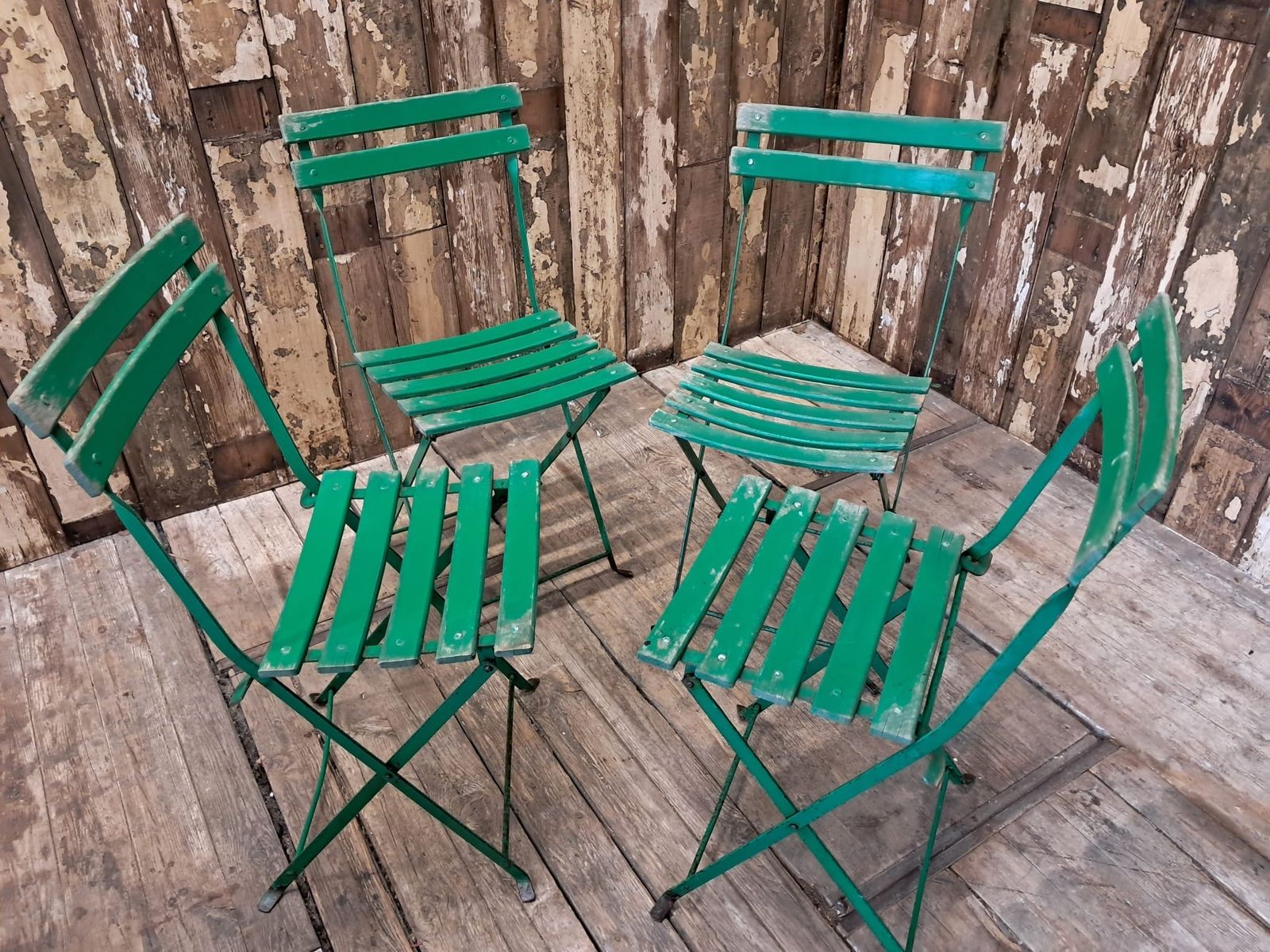 Folding Slatted Bistro Chairs photo 400.0