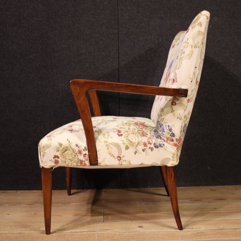 Pair Of 20th Century Italian Armchairs photo vintage