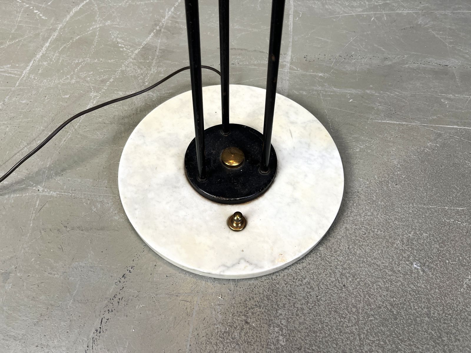 Mid Century Italian Floor Lamp Attr. To Stilnovo, 1950s photo vintage