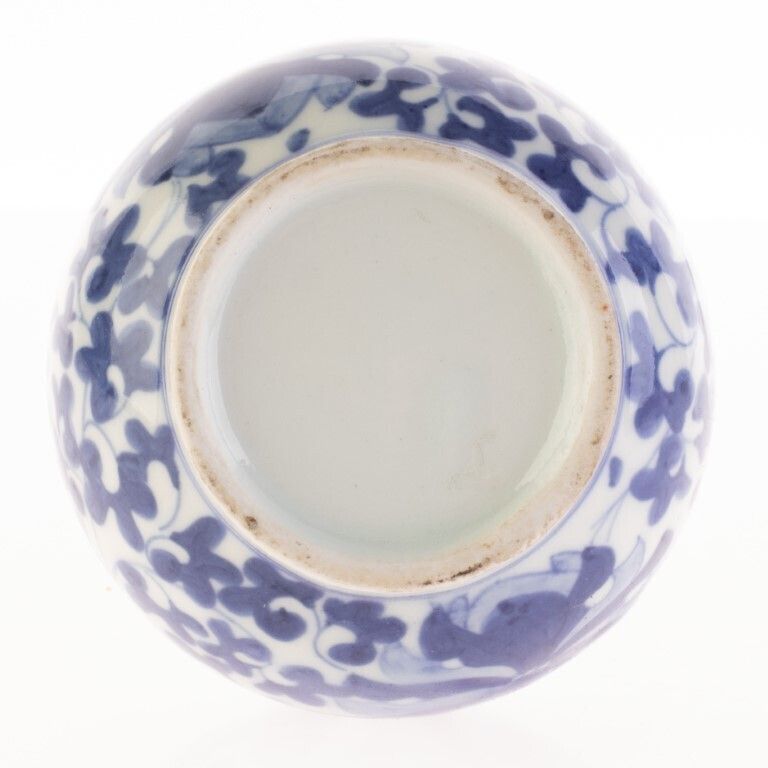 Chinese Blue & White Porcelain Ceramic Vase 19th Century photo furniture