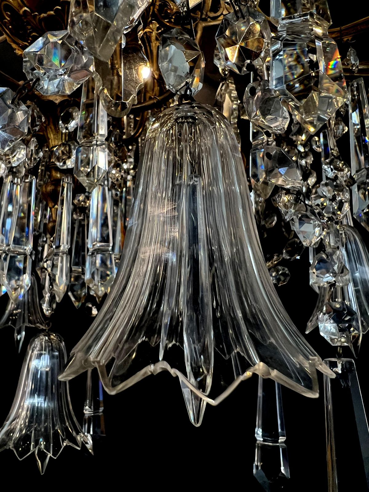 photo vinterior Majestic Bohemian Chandelier. Wien 1930s