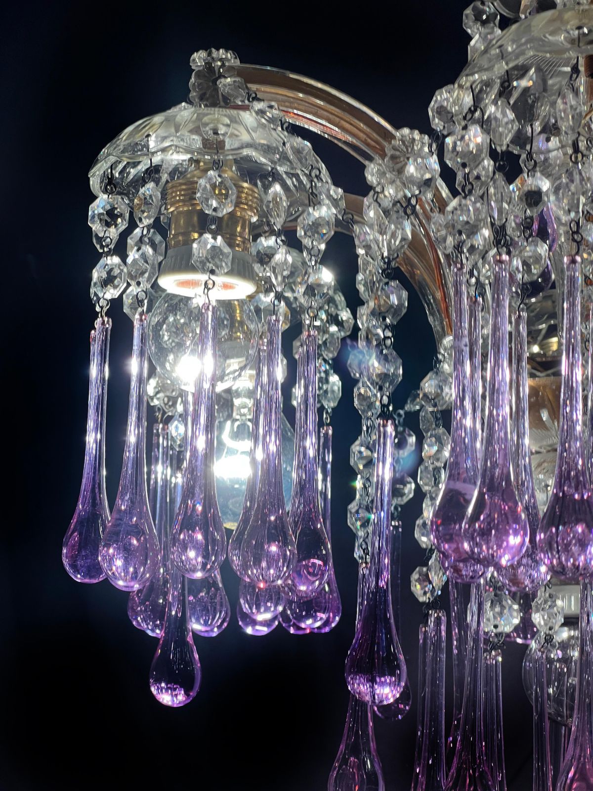 photo buy Liz Taylor's Tears Murano Chandelier 1950s