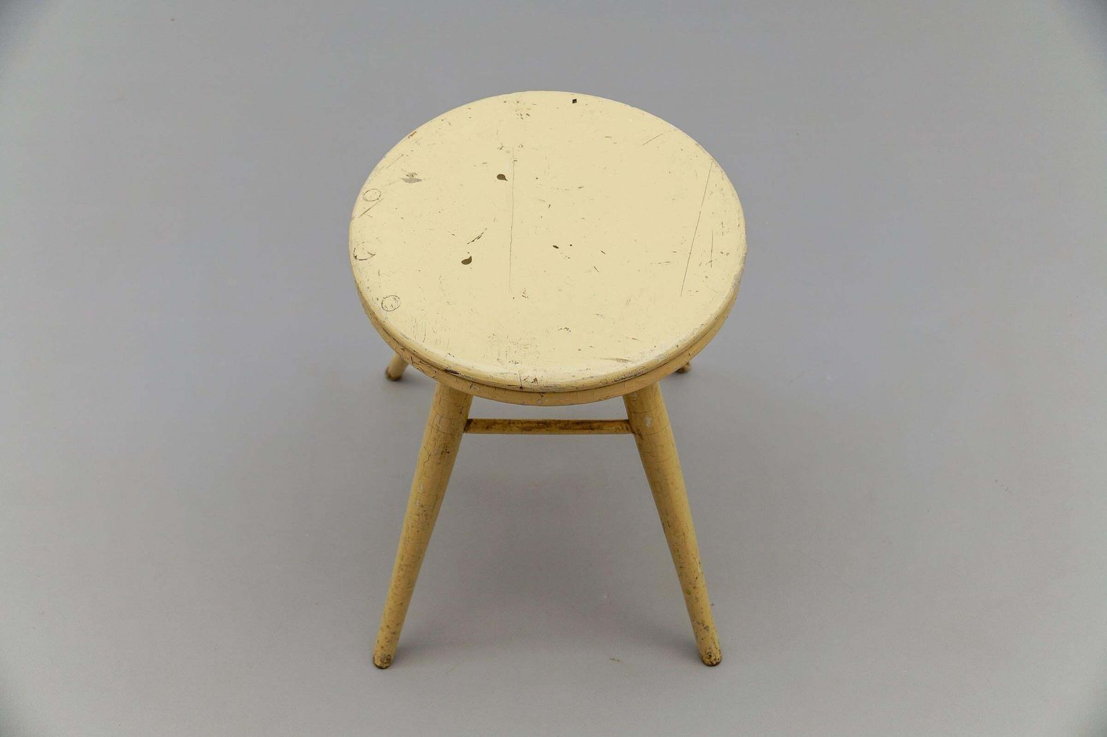 643.0 Lovely French Art Deco Wooden Working Stool, 1940s photo
