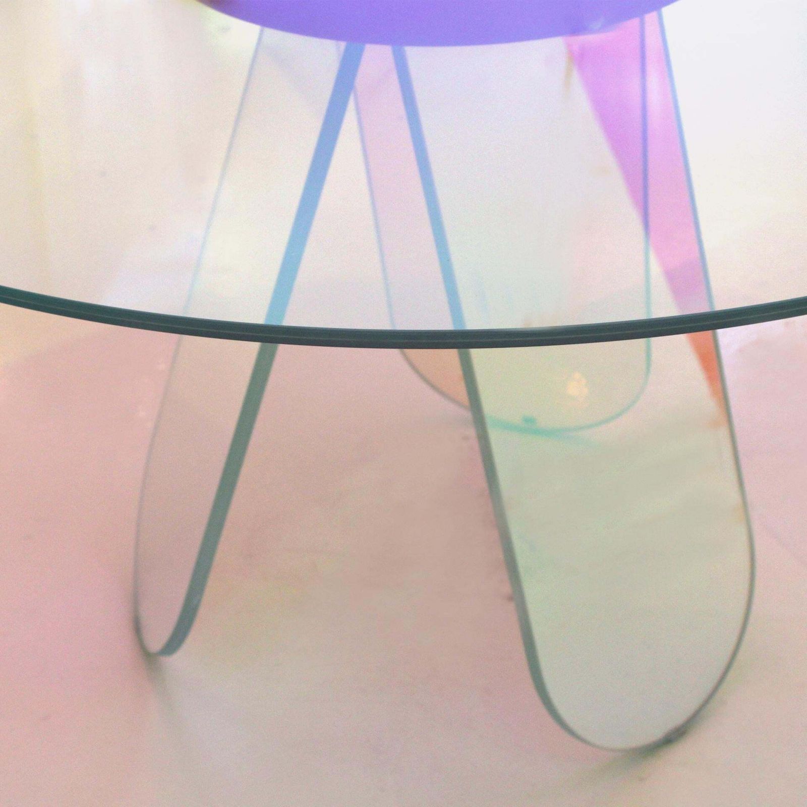Shimmer Circular Table Made Of Art Glass And Desgined By Patricia Urquiola photo Furniture