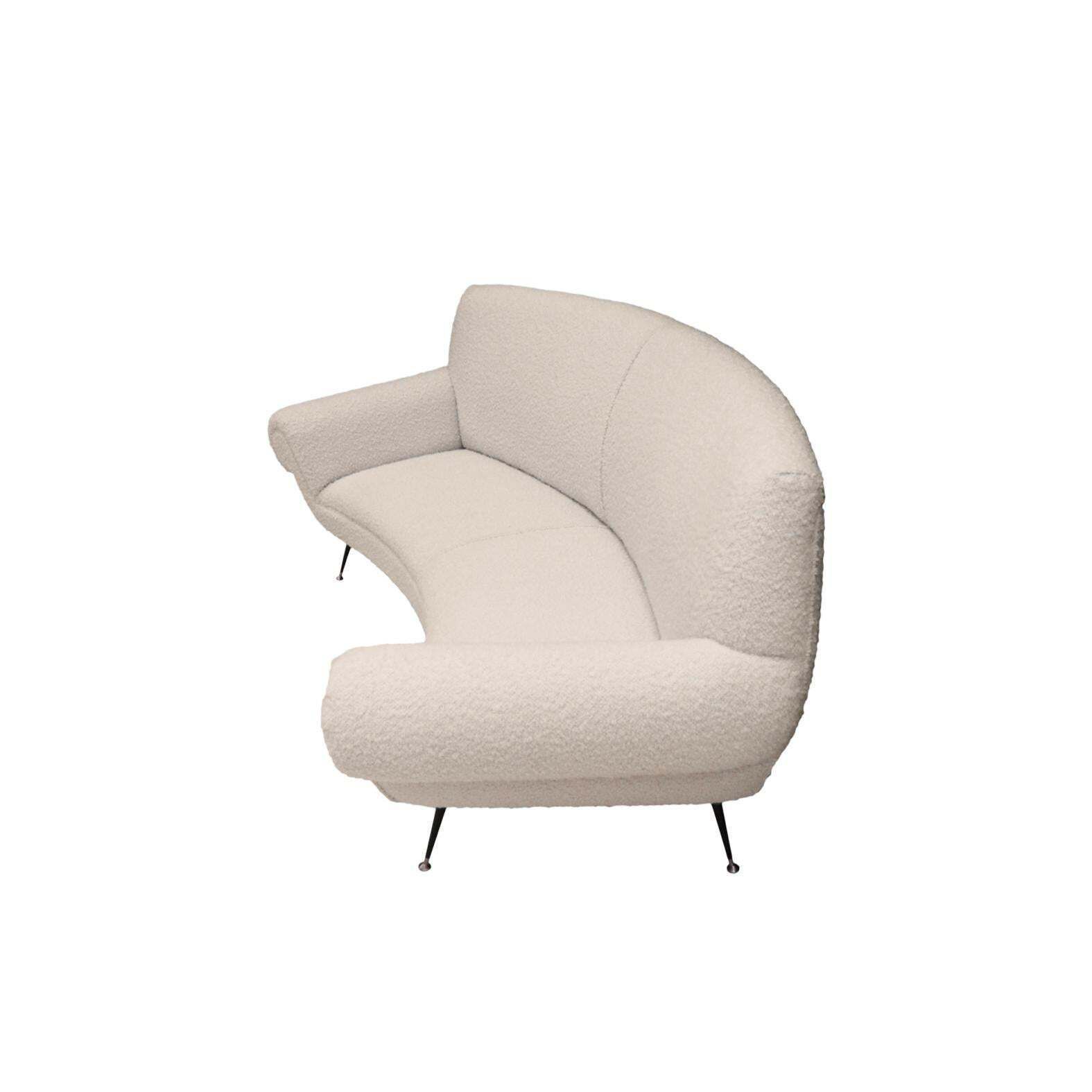 Mid Century White Boucle Curved Sofa With Six Legs By Gigi Radice For Minotti photo for sale