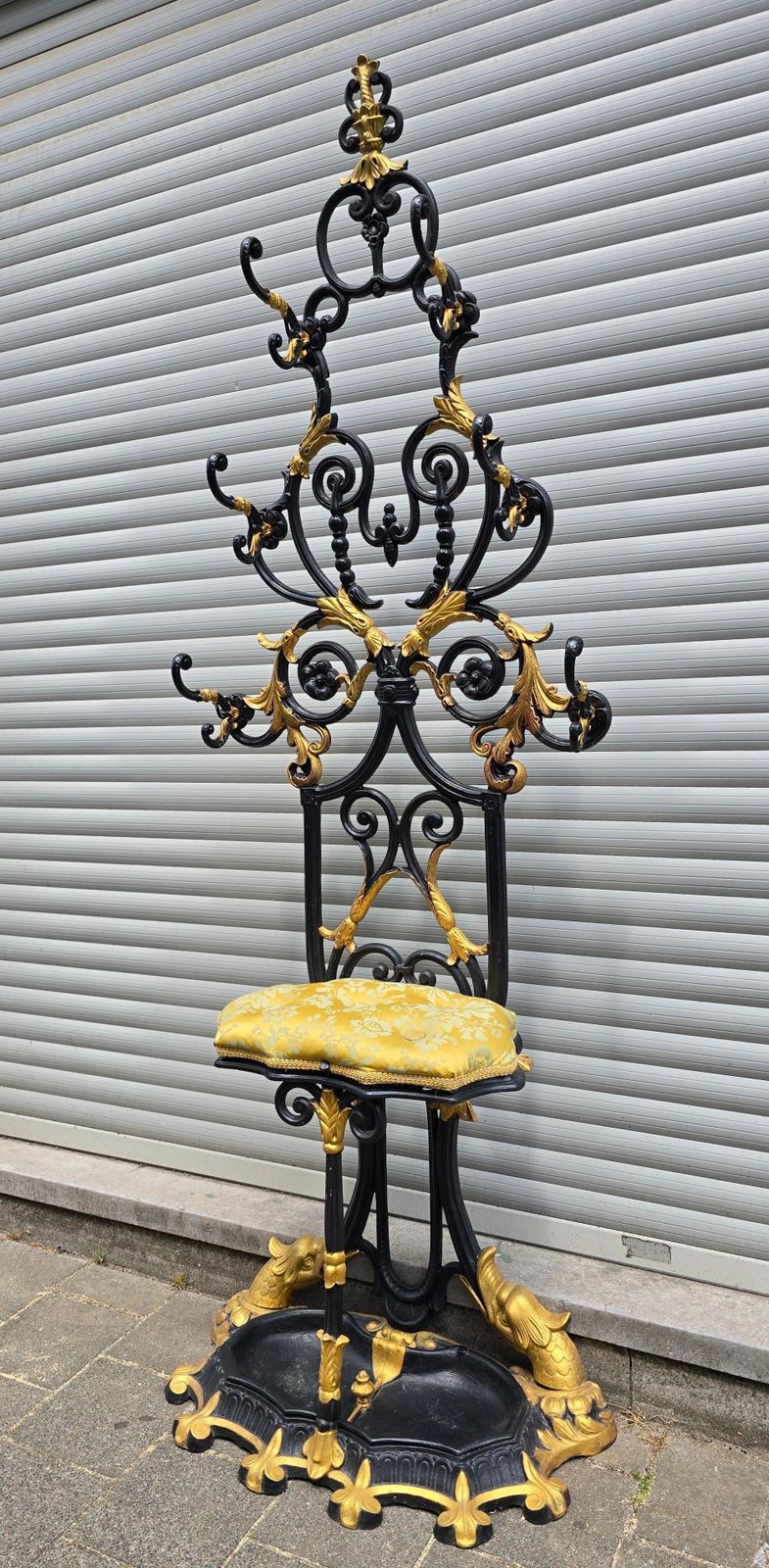 5833.0 19th Century French Cast Iron Hall Stand With Gilded Accents photo