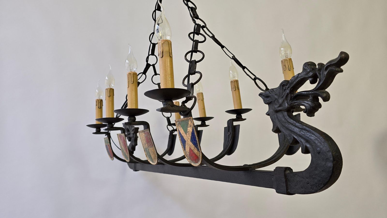 photo vinterior Viking Ship Dragon Boat Chandelier