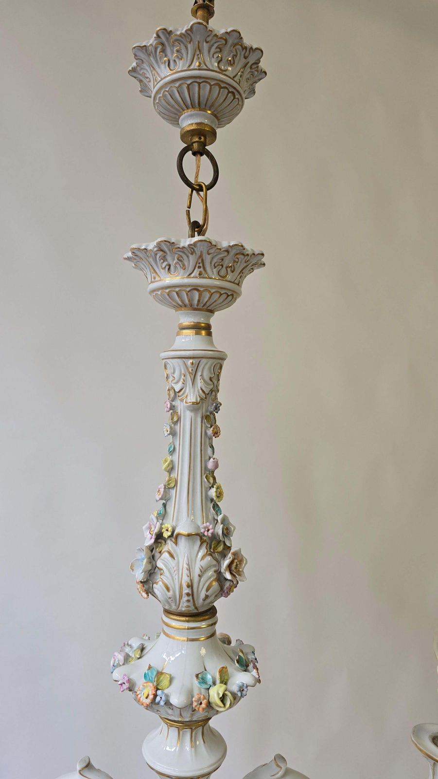 photo vintage Italian Porcelain Chandelier With Hand Painted Floral Details