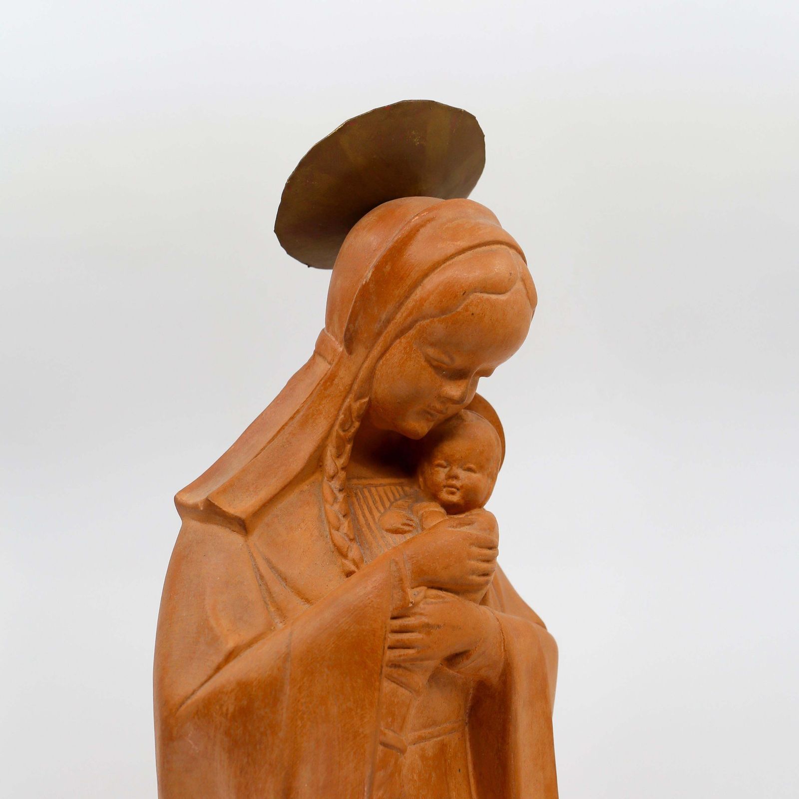 photo furniture Madonna With Child Terracotta Sculpture
