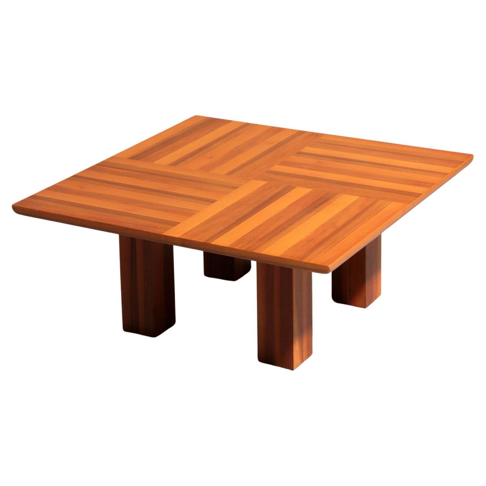 Bellini’s Exquisite Walnut Coffee Table – A Masterpiece Of Italian Modernism 197