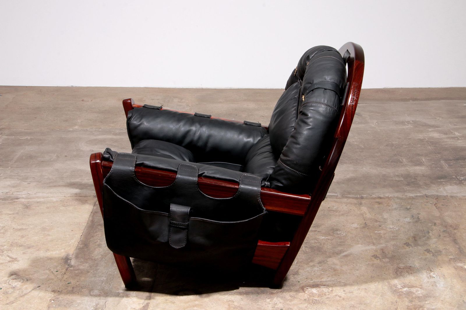 Luciano Frigerio "Rancero" Leather Lounge Chair   1970s Italian Design photo 8148.0