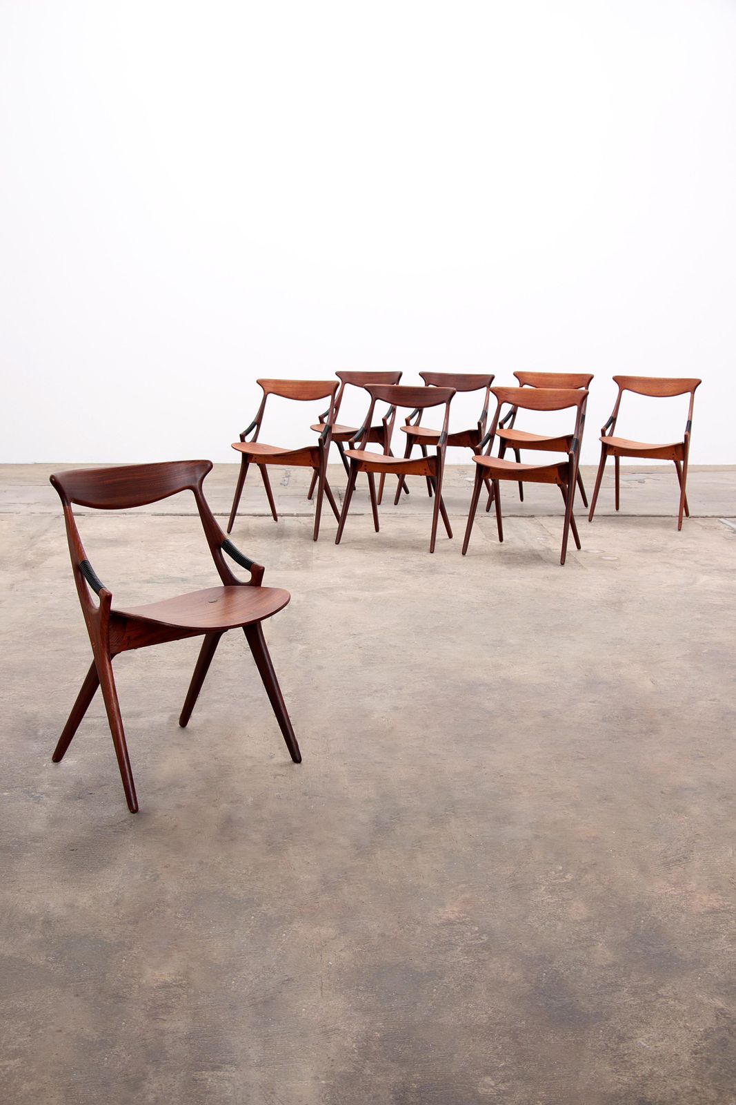 Arne Hovmand Olsen For Mogens Kold 8 Dinning Chairs Model 71  1960s photo furniture