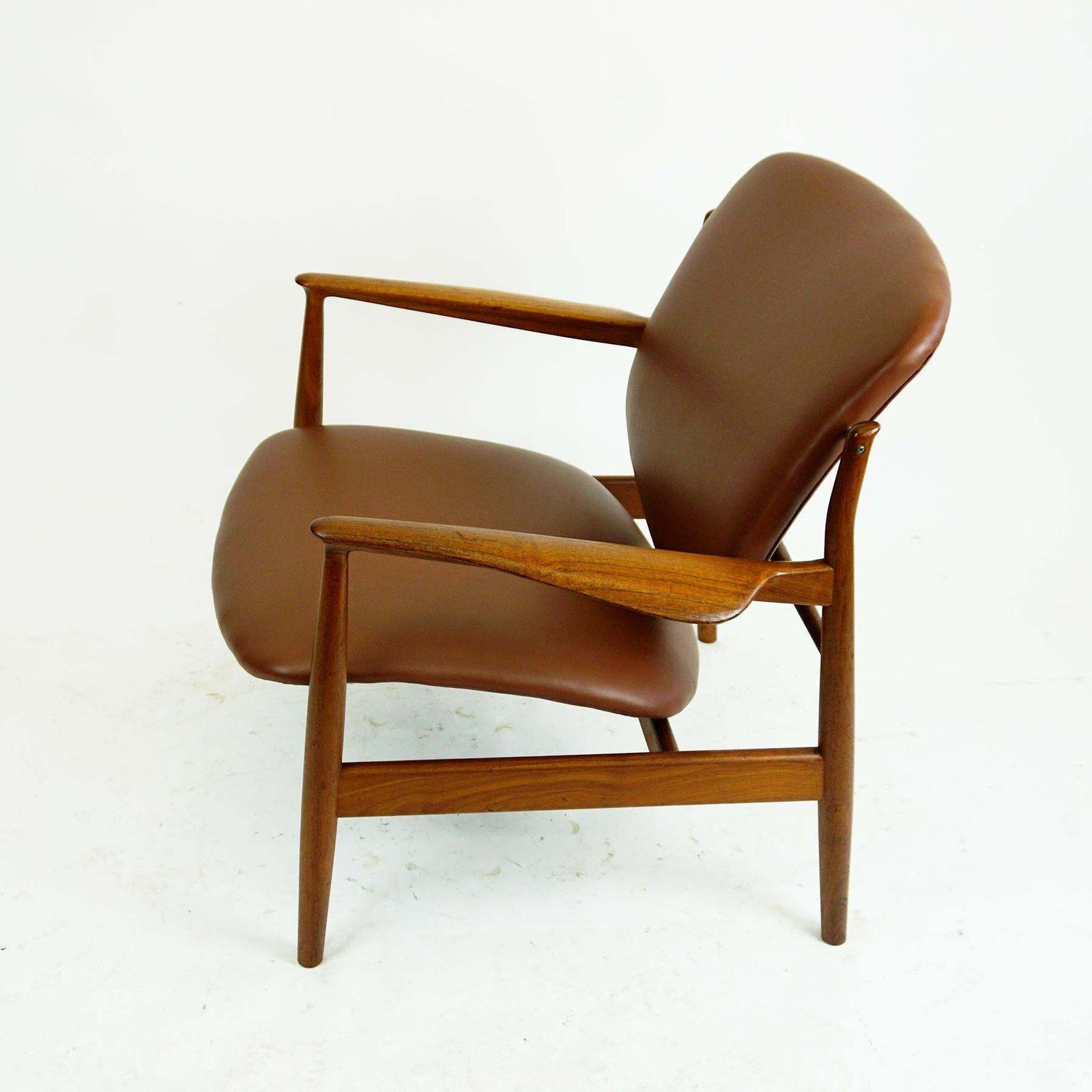 5833.0 Danish Modern Teak And Brown Leather Loungechair By Finn Juhl For France And Son photo