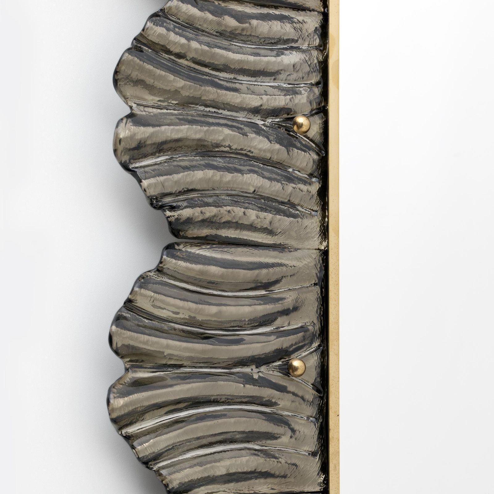 Mid Century Modern Italian Brass And Leaves Murano Glass Wall Mirror photo vinterior