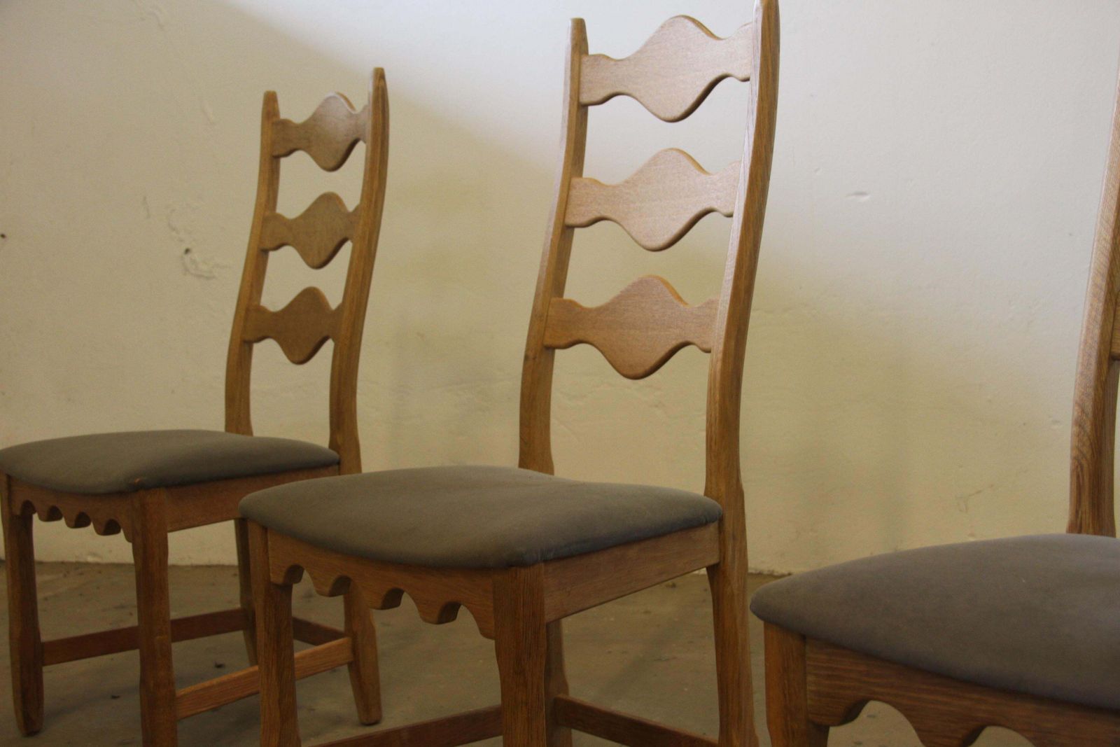 2101.0 Highback / Ladderback Oak Chairs Style Of Henning Kjærnulf, 1960s, Set Of 4 photo