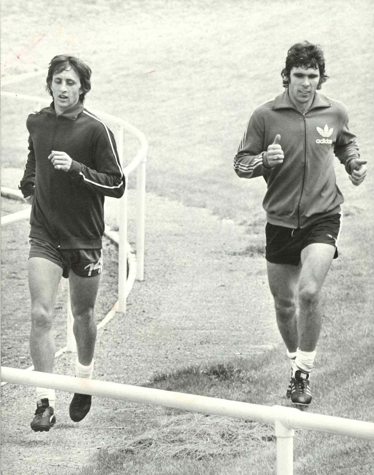 Unknownportrait Of Johan Cruyff   Vintage Photo   19741974