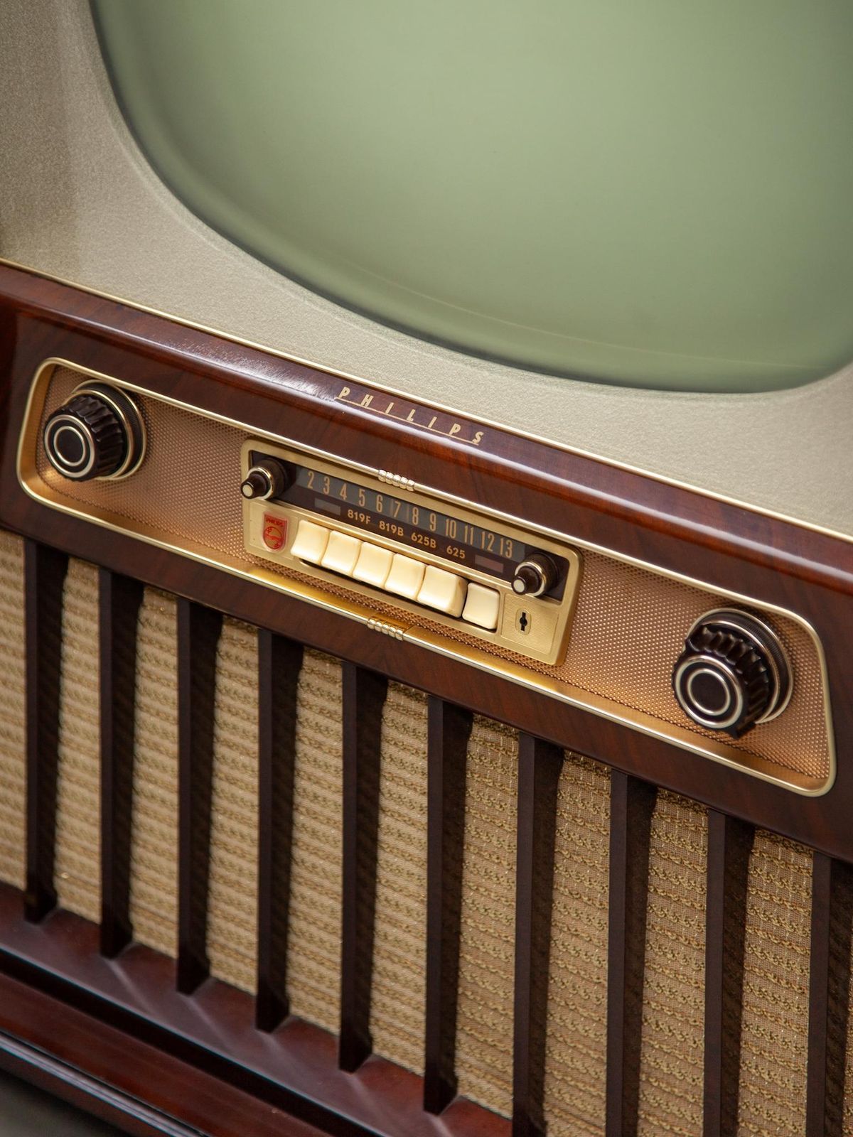 De Coene Furniture Music Box And Speakers, Blue Tooth photo Home Decor