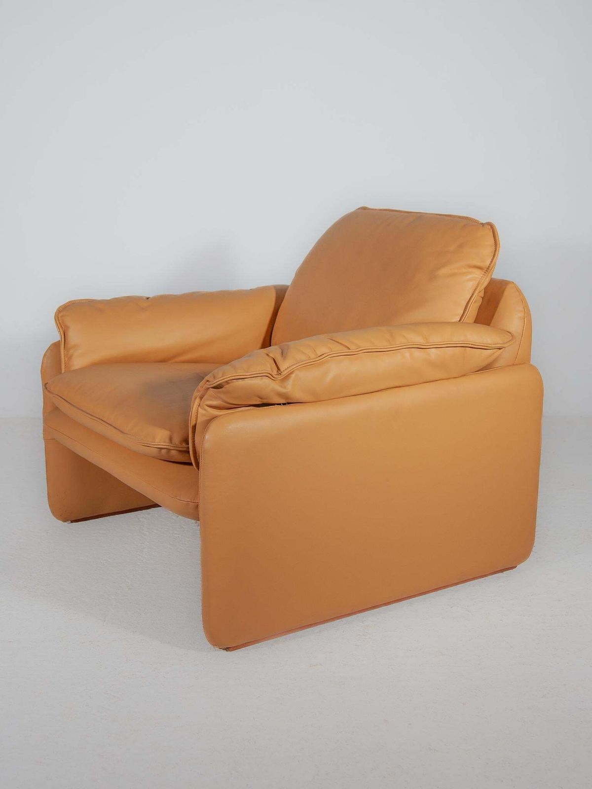 Set Of 2 Ds 61 Armchairs Camel Leather Designed By De Sede, 1970s photo vintage