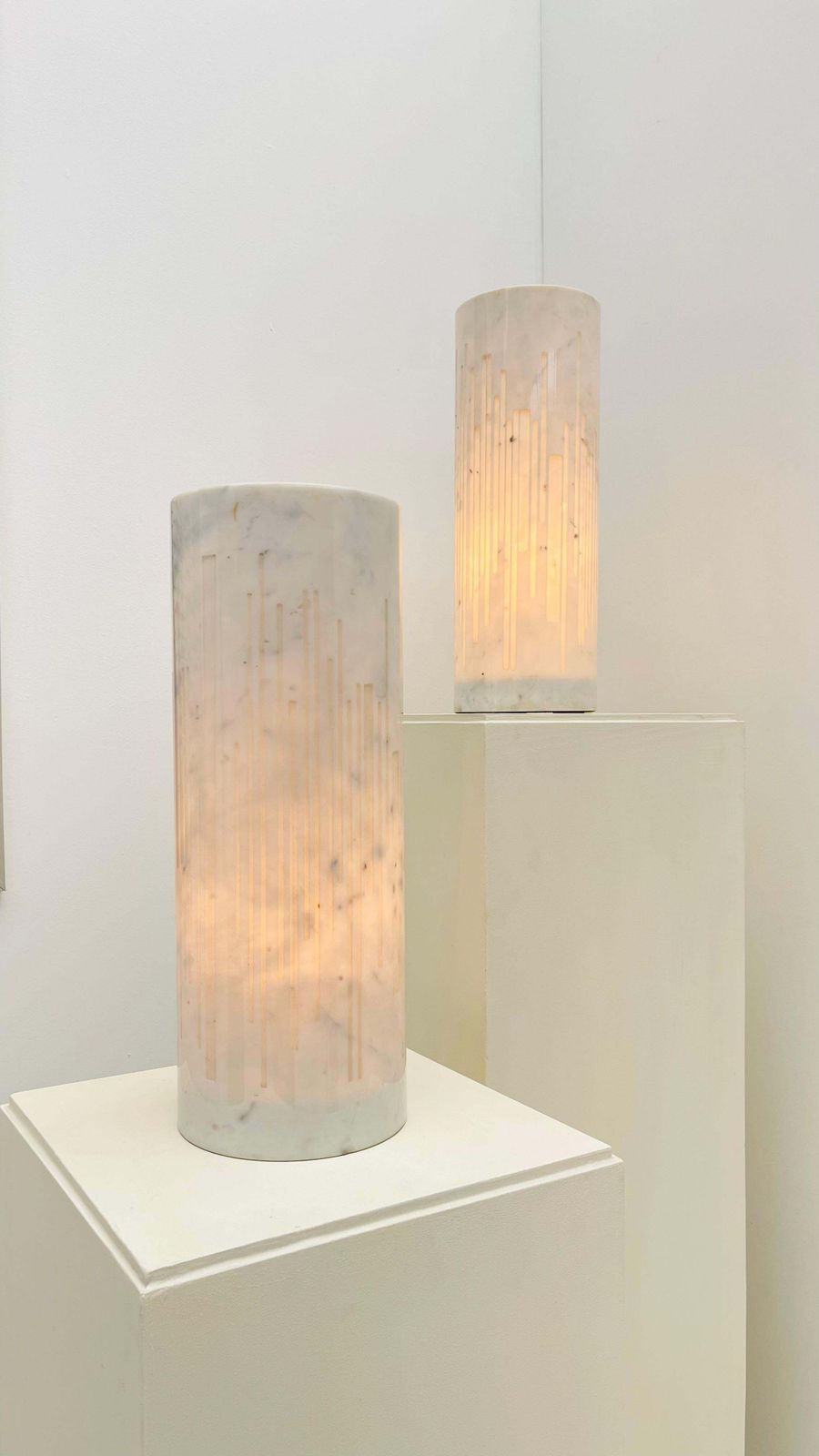 Giancarlo Patuzzi For Gruppo Np2   Pair Of Table Lamp "Cilindro Luminoso" photo furniture