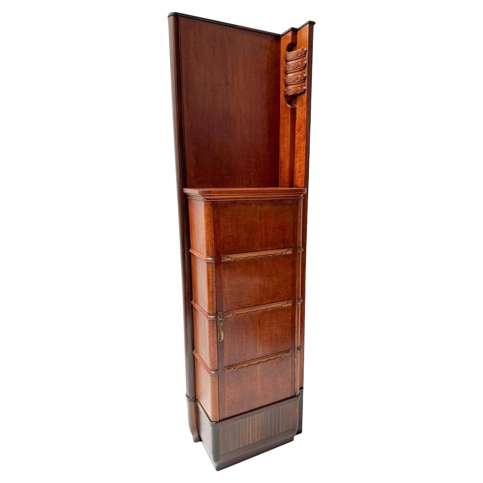 Art Deco Amsterdamse School Cabinet By J. B. Hillen Amsterdam, 1920s