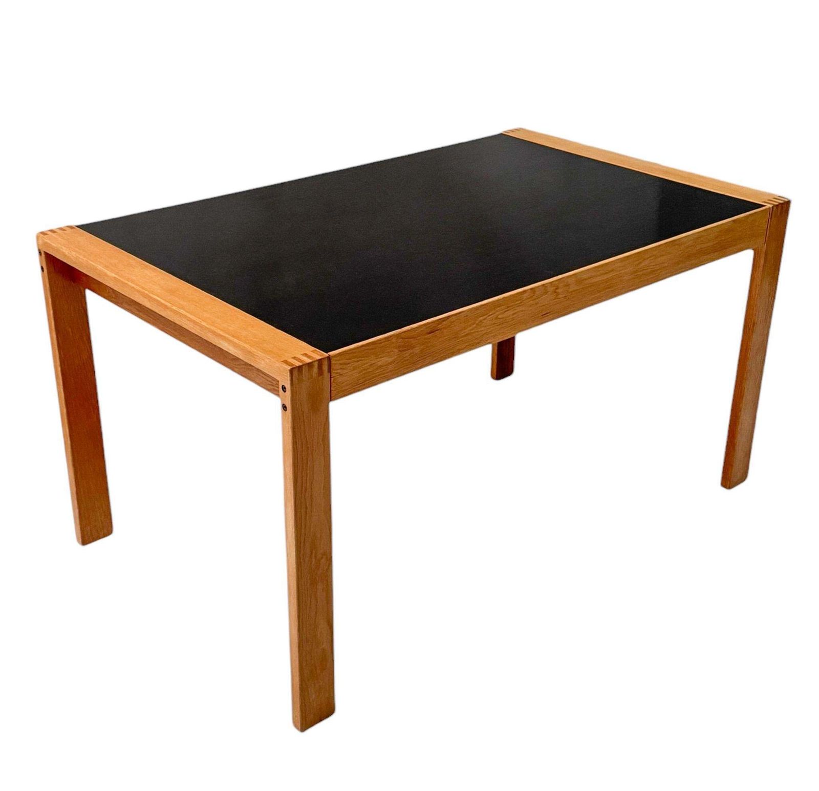 Se15 Dining Table By Pierre Mazairac & Charles Boonzaaijer For Pastoe, 1976 photo for sale