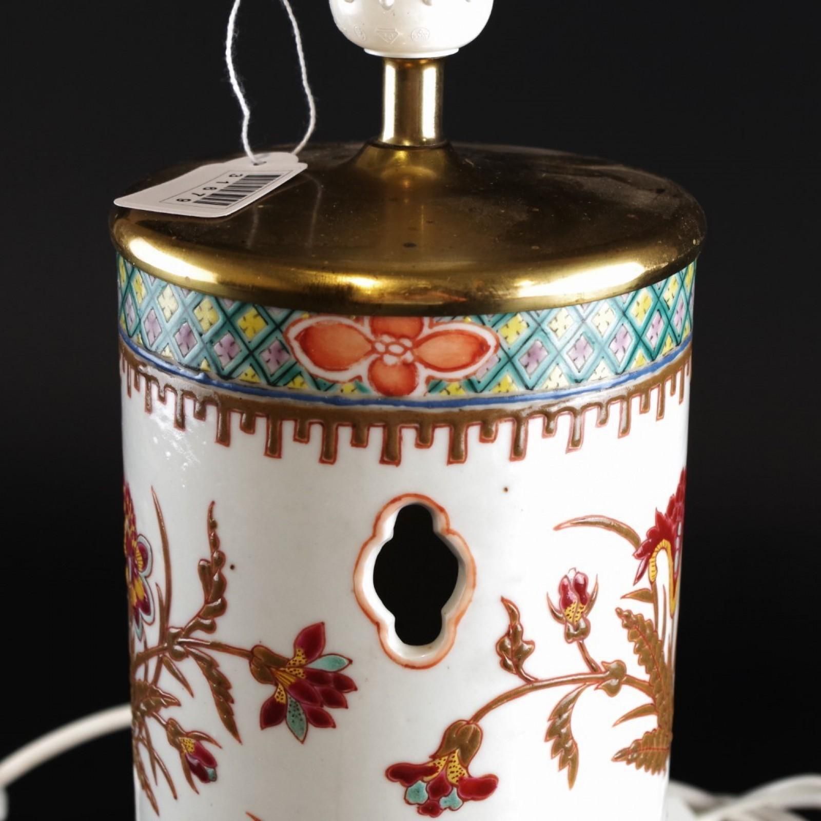Hand Painted Flower Motif Porcelain Table Lamp, Qing Dynasty, China photo furniture