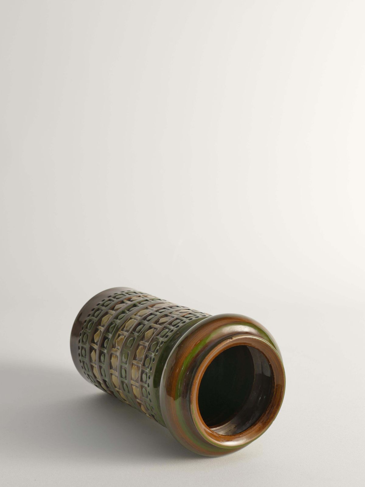 Yellow And Green Stoneware Vases By Aldo Londi For Bitossi, Italy, Set Of 3 photo vinterior
