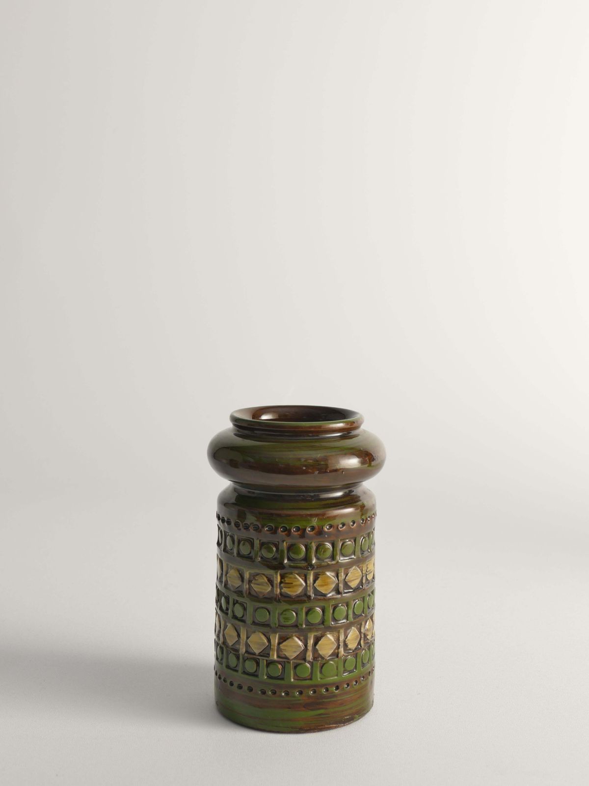 Yellow And Green Stoneware Vases By Aldo Londi For Bitossi, Italy, Set Of 3 photo vintage