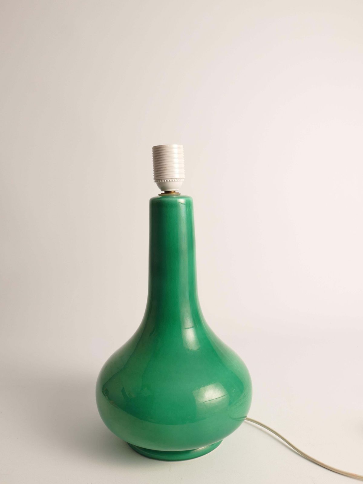 photo for sale Mid Century Modern Emerald Green Casa Pupo Of London Table Lamp, 1960's