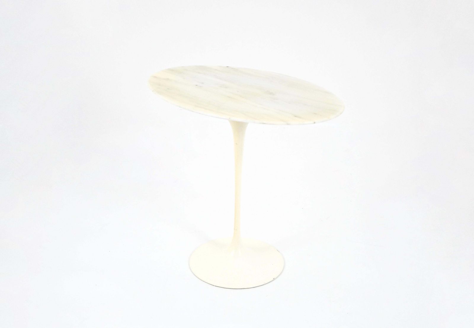 Oval Side Table By Eero Saarinen For Knoll International, 1960s photo furniture