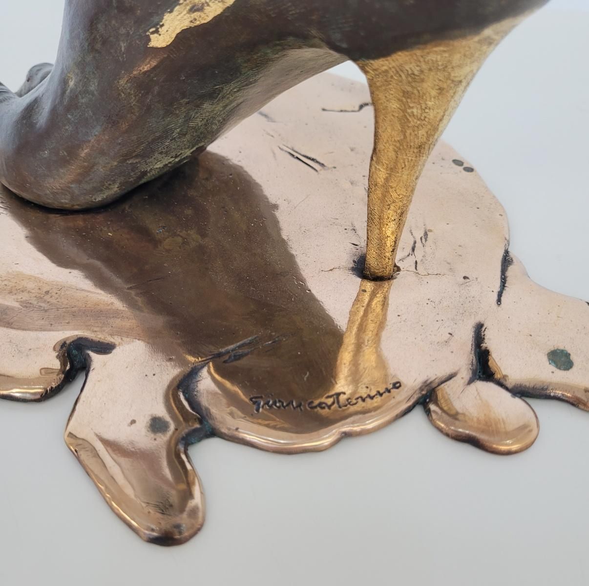 Antonio Giancaterinonike / High Heel. Contemporary Bronze Sculpture, Limited Edition, Italian Artistca. 2020 photo vinterior