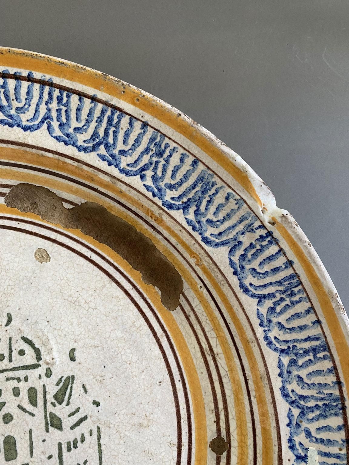 Plat en céramique ou pièce de milieu de table, Italie, fin du XVIIIe siècle photo 558.0